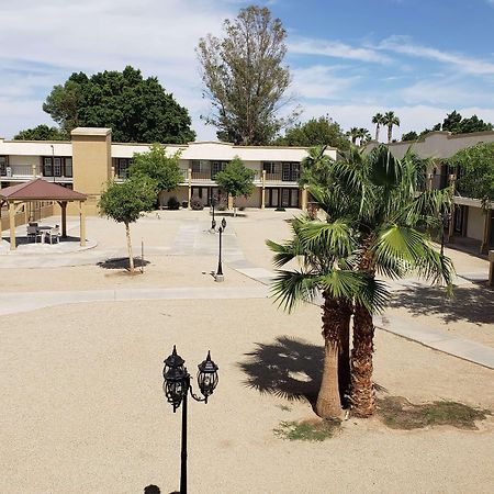 Days Inn By Wyndham Brawley Esterno foto